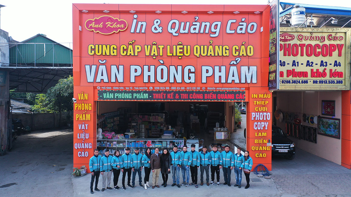 tập thể công ty quảng cáo Anh Khoa Đại Từ